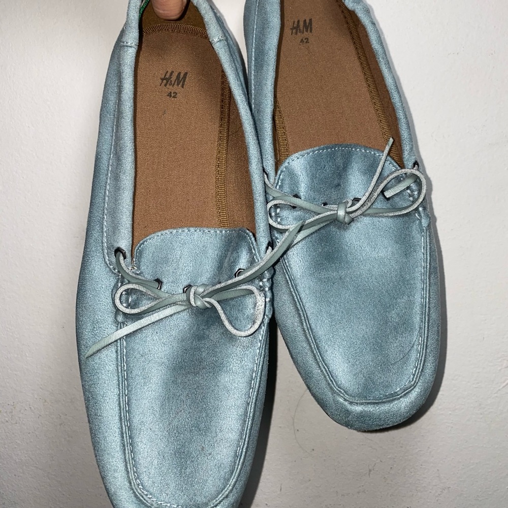 Men Shoes - Picture 4 of 4